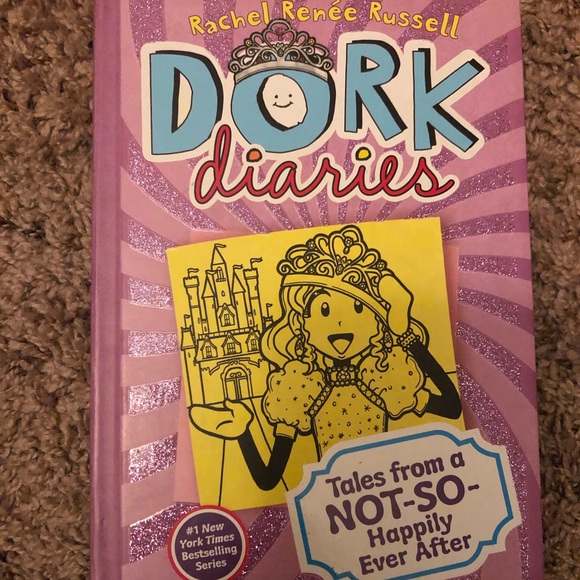 Books - Picture 3 of 6